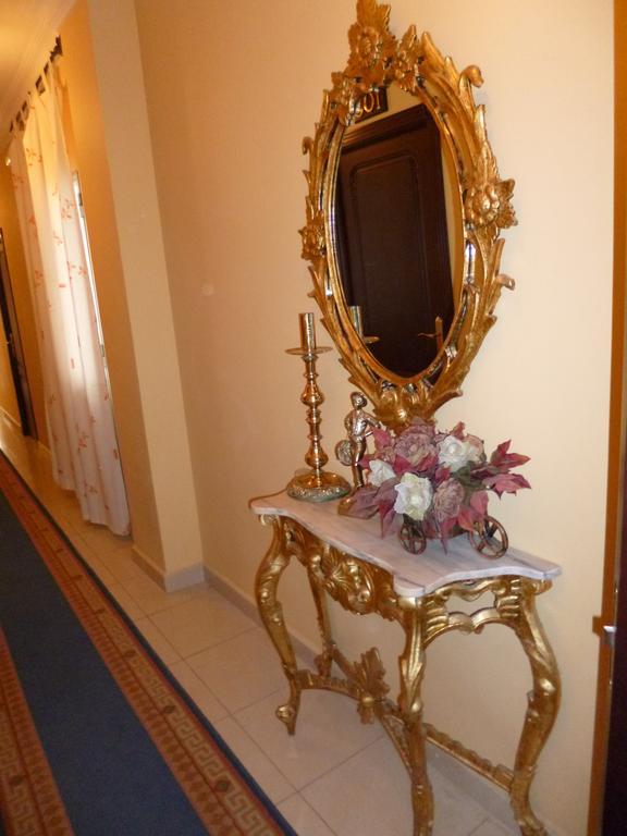 Hostal Virgen Del Rocio Los Palacios Y Villafranca Eksteriør bilde